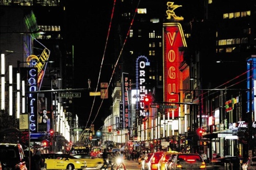 Divya Sutra Suites on Robson Downtown Vancouver image 11