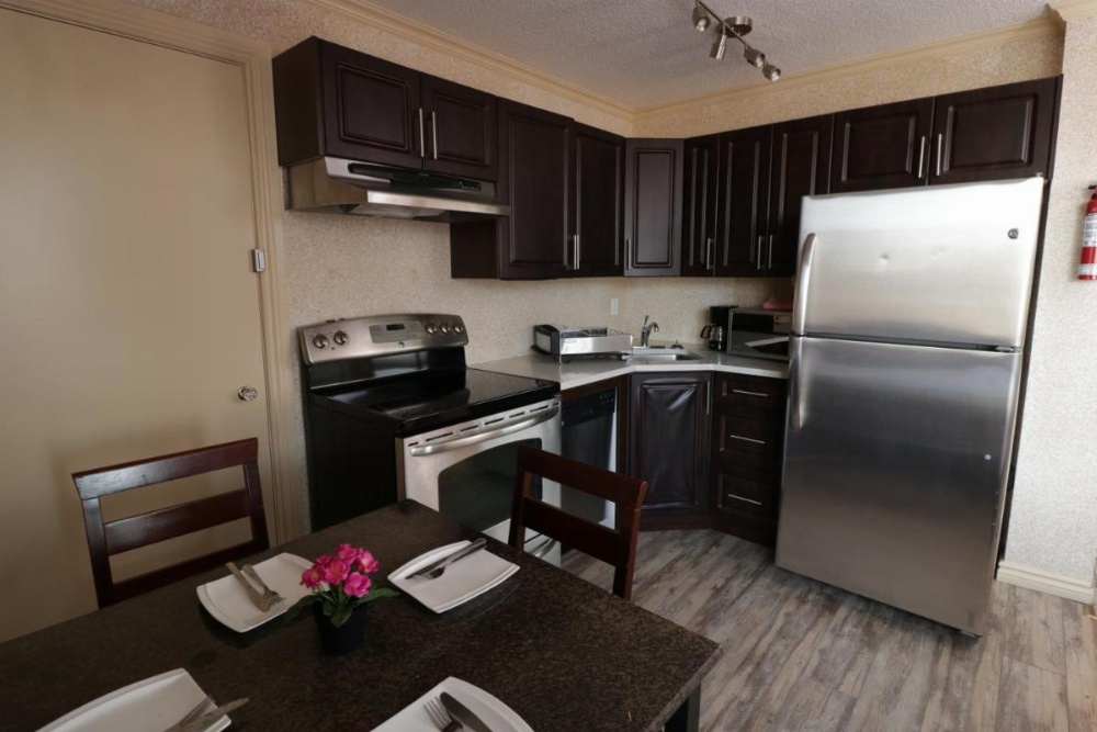 Divya Sutra Suites on Robson Downtown Vancouver Image 40
