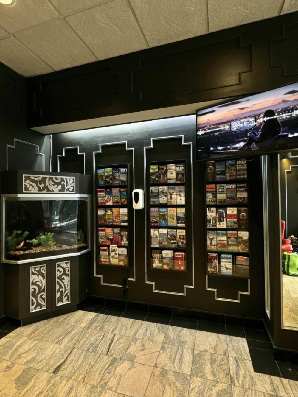 Divya Sutra Suites on Robson Downtown Vancouver Image 41