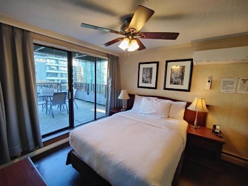 Divya Sutra Suites on Robson Downtown Vancouver image 49