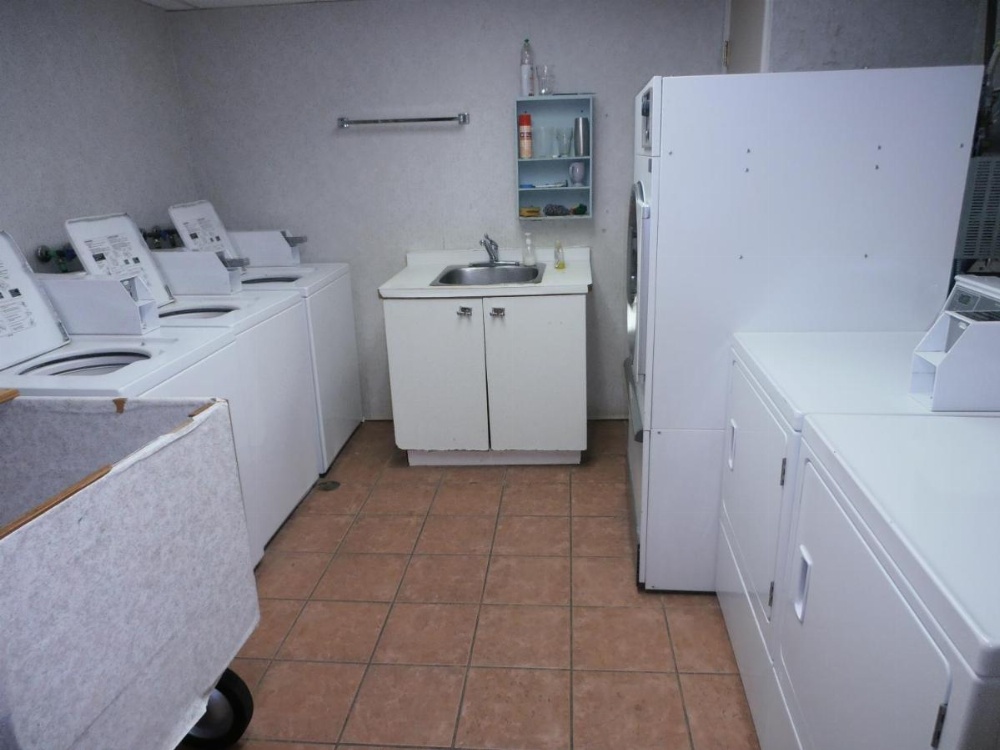 Divya Sutra Suites on Robson Downtown Vancouver Image 7